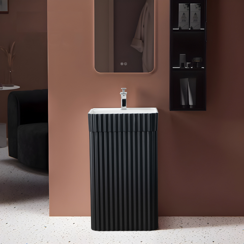 TOTEN AILO BLACK