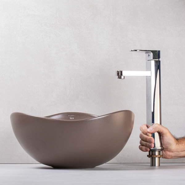 Ruy Ohtake washbasin